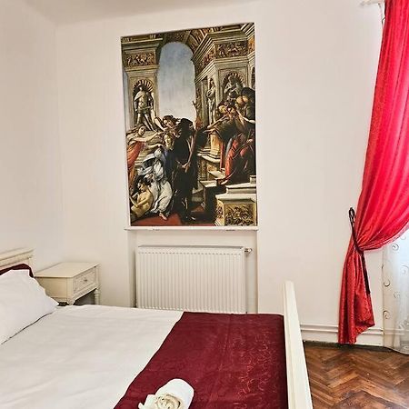 Апартаменты Ludovic Boutique Брашов Экстерьер фото